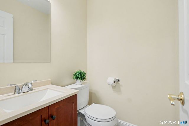 211 Hunyadi Avenue, Fairfield, CT 06824