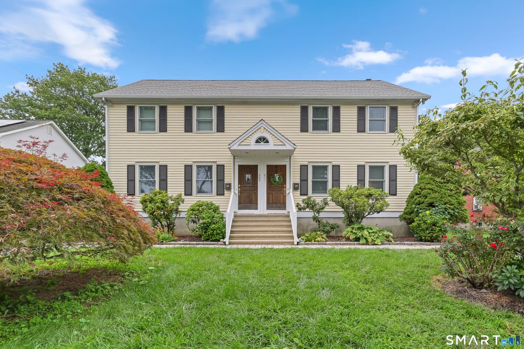 211 Hunyadi Avenue, Fairfield, CT 06824