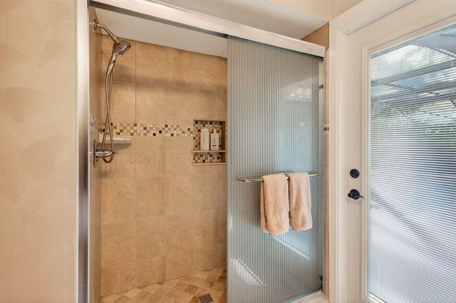 2036 Amesbury Circle, Wellington, FL 33414