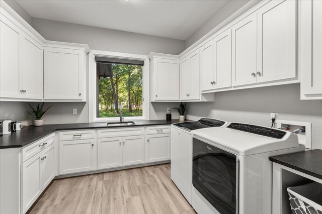 207 Sandpiper Drive, Mabank, TX 75156