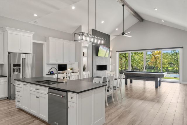 207 Sandpiper Drive, Mabank, TX 75156