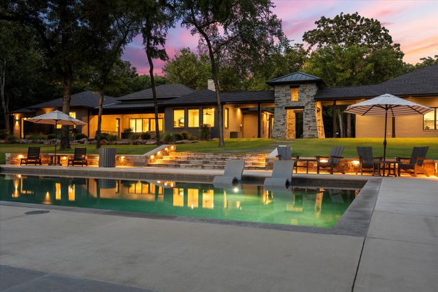 207 Sandpiper Drive, Mabank, TX 75156