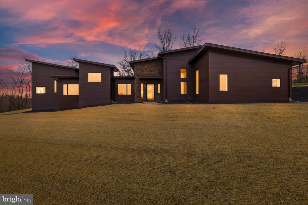 308 RIDGE RD, Westminster, MD 21157