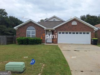 204 Westcliff Center Street, Warner Robins, GA 31093