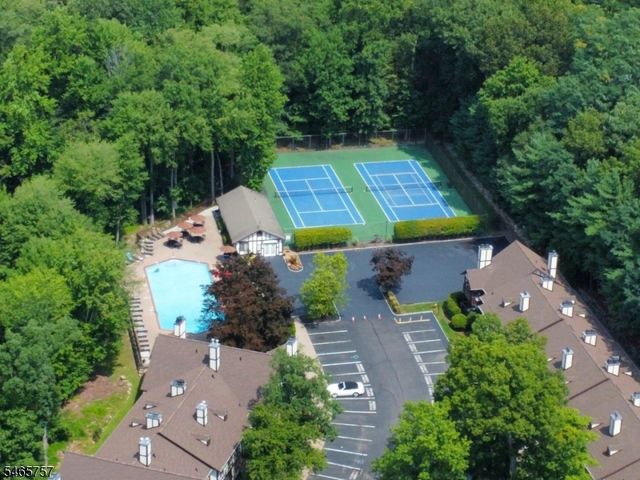 1510 Faulkner Ct, Mahwah Twp., NJ 07430