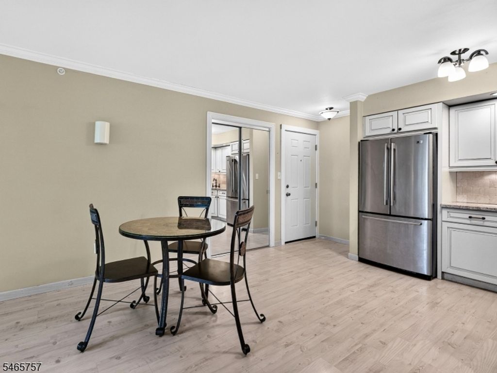 1510 Faulkner Ct, Mahwah Twp., NJ 07430 — photo 2