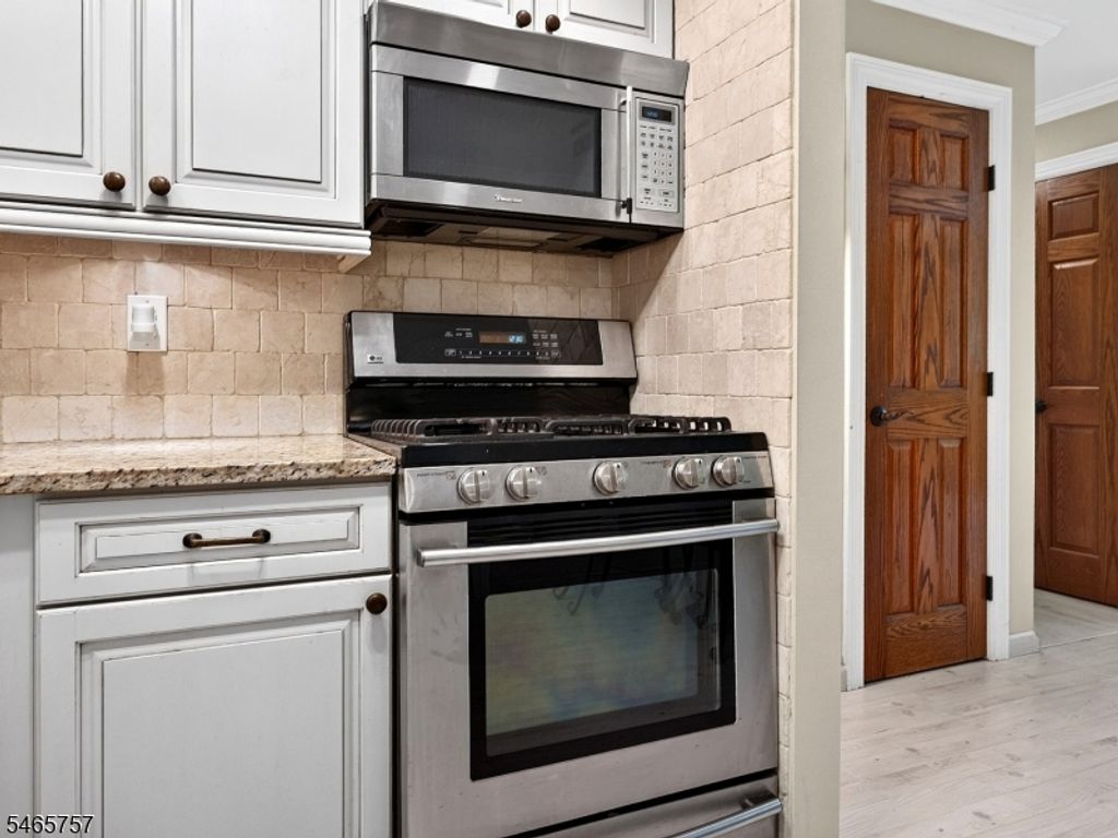 1510 Faulkner Ct, Mahwah Twp., NJ 07430 — photo 4