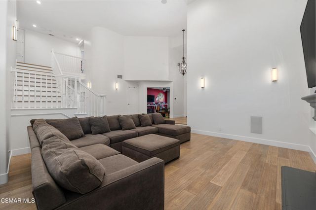 1660 Cross Bridge Place, Thousand Oaks, CA 91362