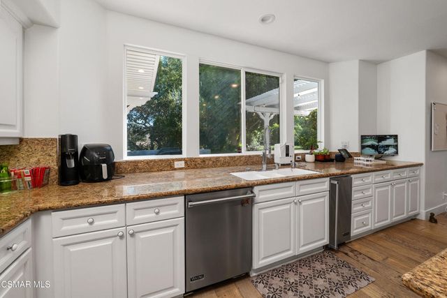 1660 Cross Bridge Place, Thousand Oaks, CA 91362