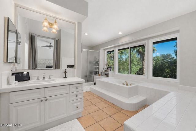 1660 Cross Bridge Place, Thousand Oaks, CA 91362