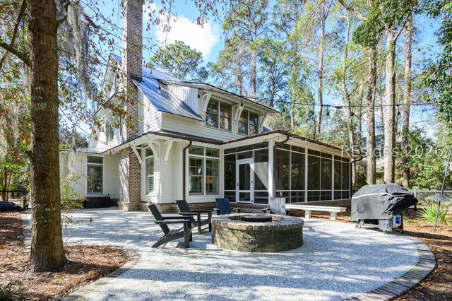 42 Blue Willow St, Bluffton, SC 29910
