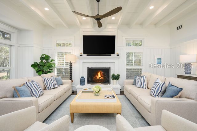 42 Blue Willow St, Bluffton, SC 29910