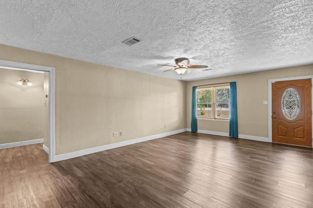 5108 Fm 1765, La Marque, TX 77568