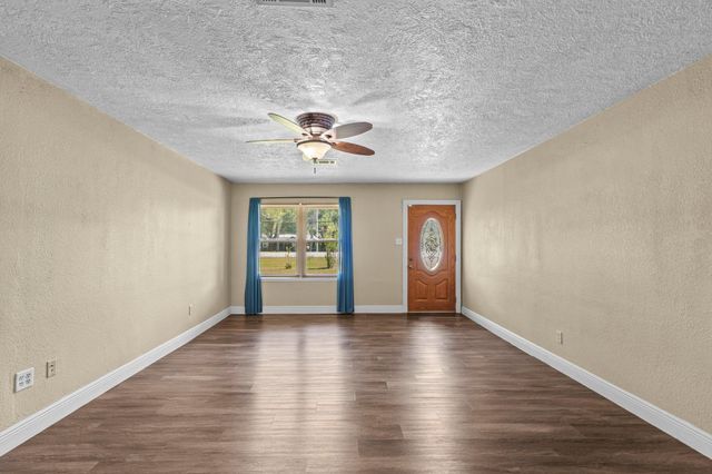 5108 Fm 1765, La Marque, TX 77568