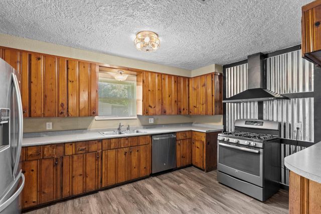 5108 Fm 1765, La Marque, TX 77568