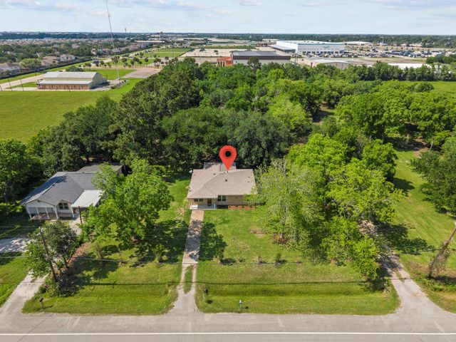 5108 Fm 1765, La Marque, TX 77568