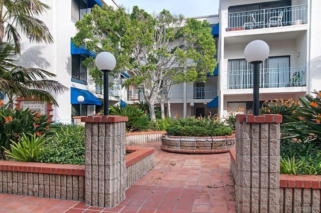8328 Regents Road 1K, San Diego, CA 92122