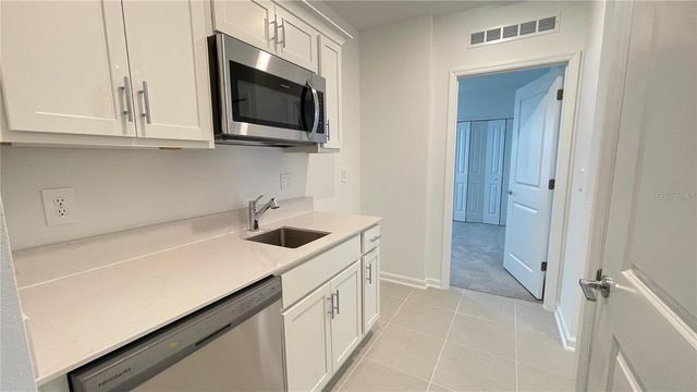 2895 HAZE ROAD B, Clermont, FL 34714