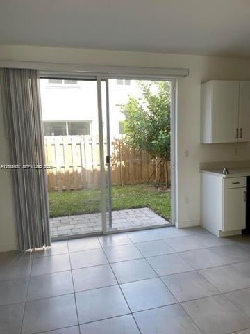 2435 SE 11th Street, Homestead, FL 33035