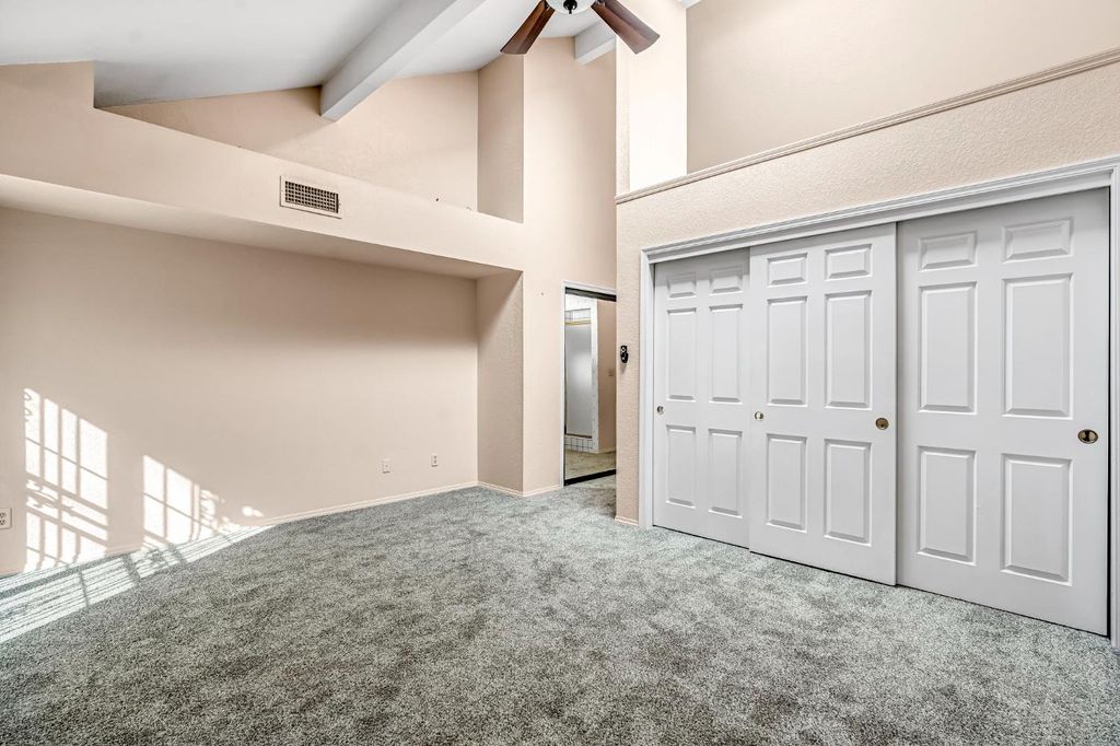 Image 23 of property listing at 1229 W Bullard Avenue # 103, Fresno, CA 93711