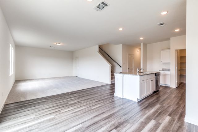 5516 Brownstone Lane, Fort Worth, TX 76036