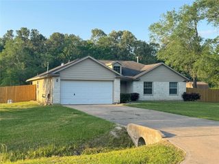 11502 Walraven Drive, Houston, TX 77336