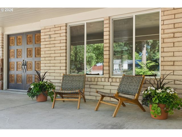 16890 Se CARMEL Ct, Milwaukie, OR 97267