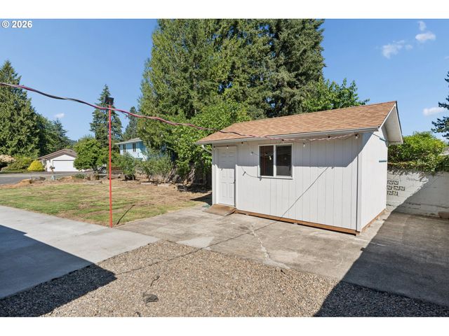 16890 Se CARMEL Ct, Milwaukie, OR 97267