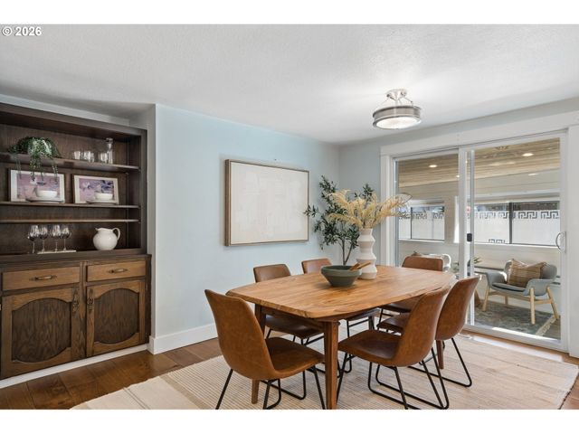 16890 Se CARMEL Ct, Milwaukie, OR 97267