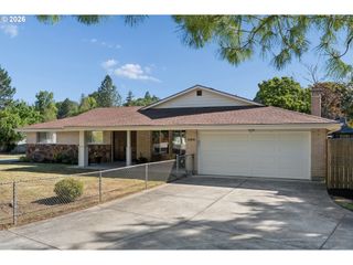 16890 Se CARMEL Ct, Milwaukie, OR 97267