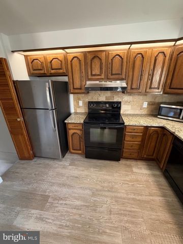 1711 ROBINSON AVE, Havertown, PA 19083