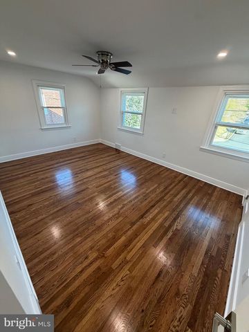 1711 ROBINSON AVE, Havertown, PA 19083