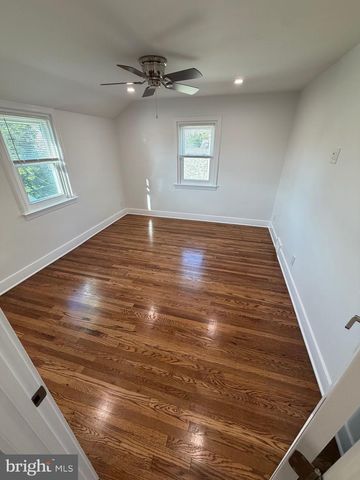 1711 ROBINSON AVE, Havertown, PA 19083