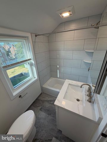 1711 ROBINSON AVE, Havertown, PA 19083