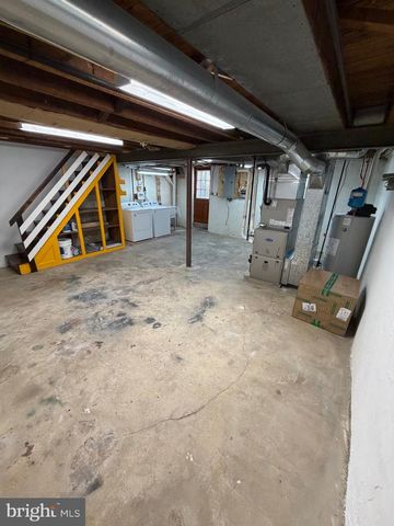 1711 ROBINSON AVE, Havertown, PA 19083