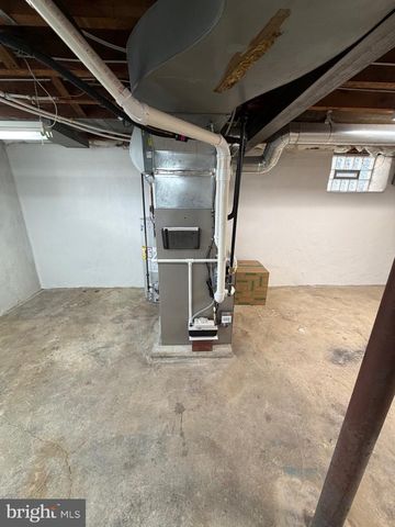 1711 ROBINSON AVE, Havertown, PA 19083