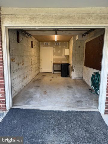 1711 ROBINSON AVE, Havertown, PA 19083