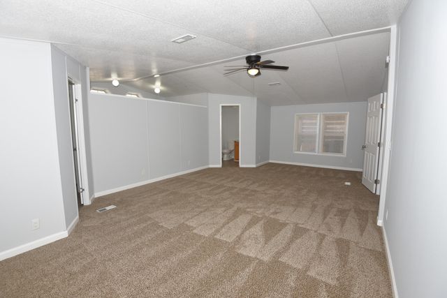 1181 Los Cristantemos Court SE, Los Lunas, NM 87031