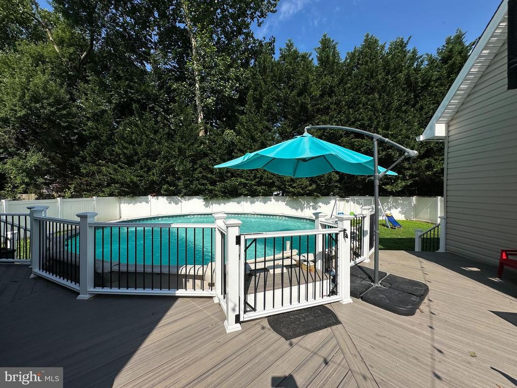 8204 SUEZ AVE, Millersville, MD 21108