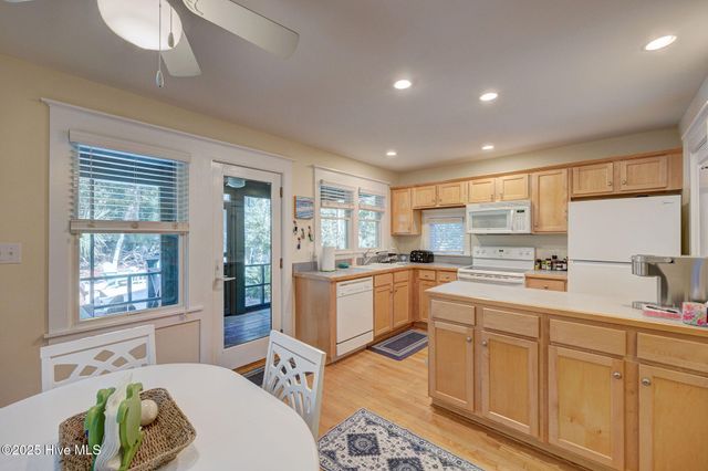 626 Chicamacomico Way Sw4, Bald Head Island, NC 28461