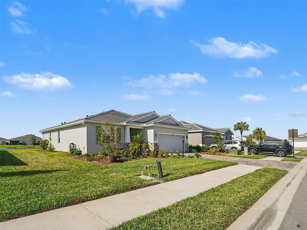 Image 2 of property listing at 18110 BEACH RANCH TERRACE, Bradenton, FL 34211