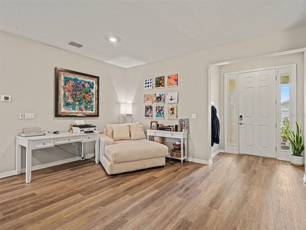 Image 11 of property listing at 18110 BEACH RANCH TERRACE, Bradenton, FL 34211