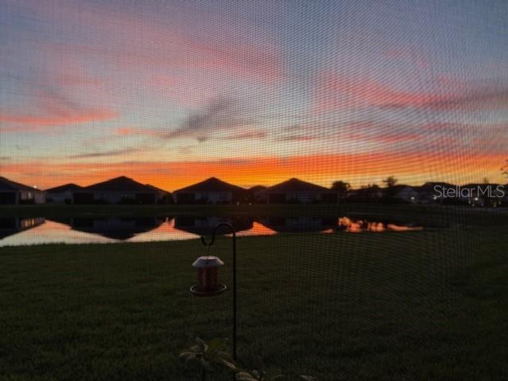 Image 32 of property listing at 18110 BEACH RANCH TERRACE, Bradenton, FL 34211