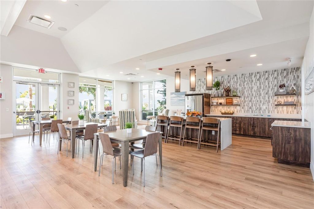 Image 36 of property listing at 18110 BEACH RANCH TERRACE, Bradenton, FL 34211