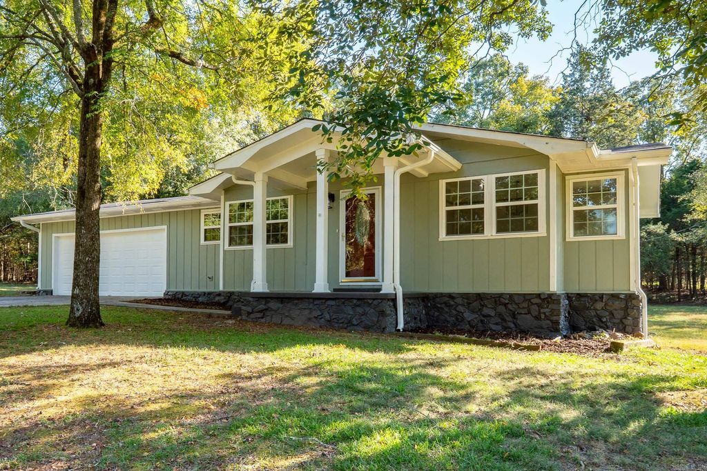 2 Paul's Lane, Conway, AR 72032