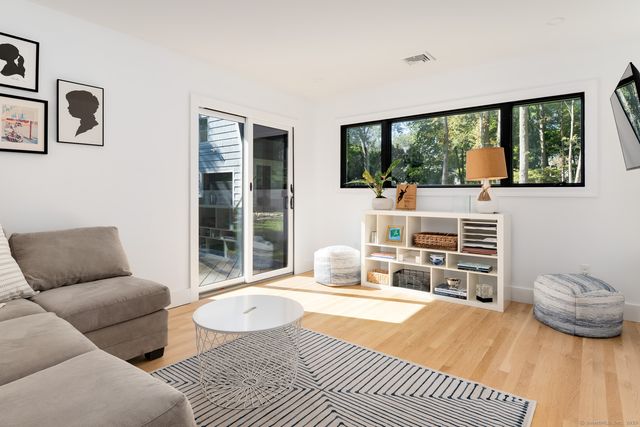 12 Libby Lane, Darien, CT 06820