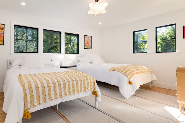 12 Libby Lane, Darien, CT 06820