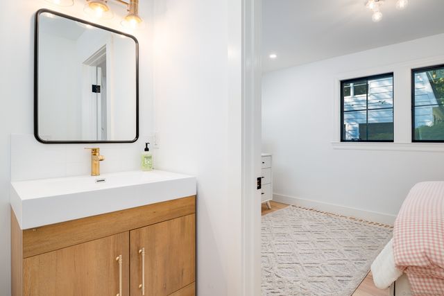 12 Libby Lane, Darien, CT 06820