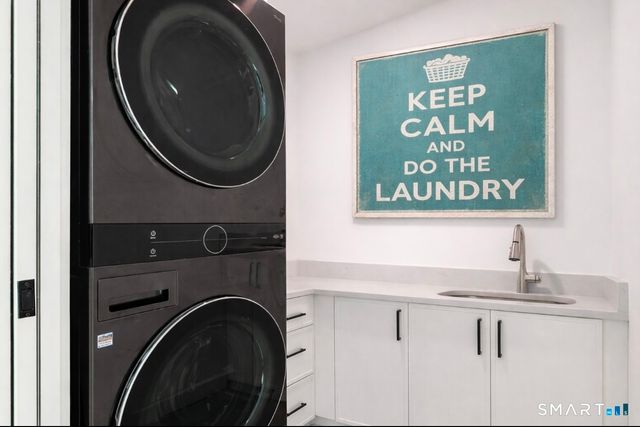 12 Libby Lane, Darien, CT 06820