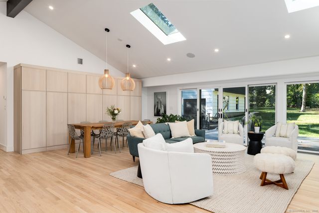 12 Libby Lane, Darien, CT 06820